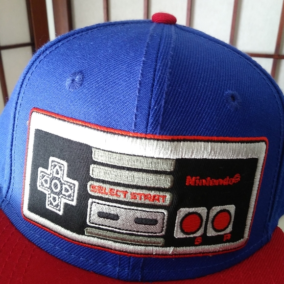 Nintendo hat - Picture 2 of 6
